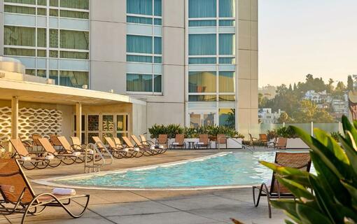 Loews Hollywood pool