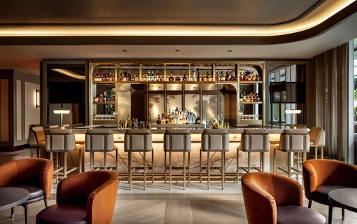 The Ritz-Carlton, Toronto lounge and bar