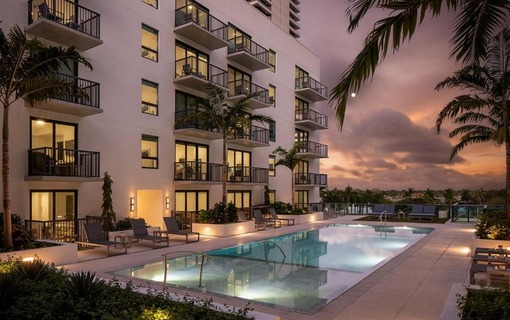 Hotel AKA West Palm 